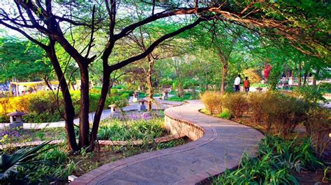 Best Picnic Spots In Delhi Check This List And Plan Your Weekend