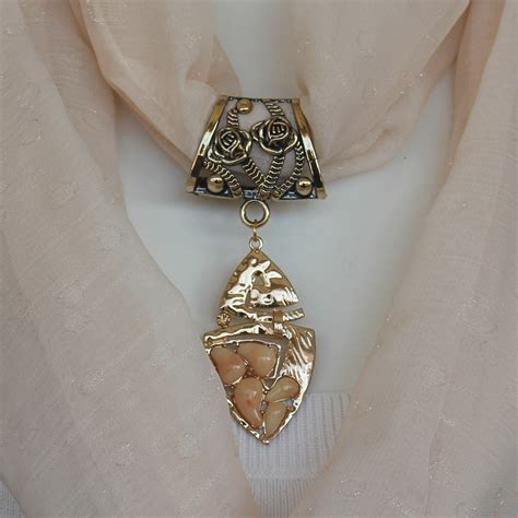 Lenço Nude Pingente Elo Produtos Especiais