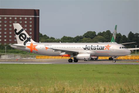 ジェットスター・ジャパン Airbus A320 Ja09jj 成田国際空港 航空フォト By テクノジャンボさん 撮影2016年06月26日