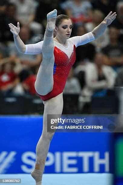 122 Aliya Mustafina Floor Stock Photos, High-Res Pictures, and Images ...