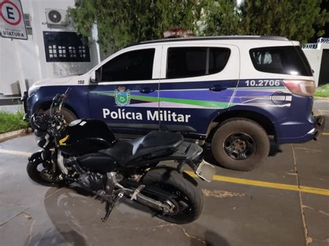 Tanam Dia Navira Navira Pol Cia Militar Recupera Moto Hornet Que