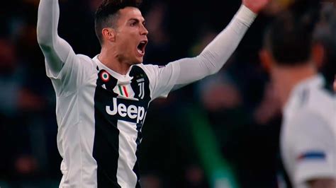 Cr Chega Ao Gol Pela Juventus E Quebra Mais Um Recorde