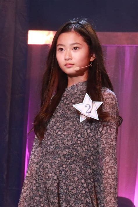 クールな美貌と笑顔が魅力の愛知県の10歳が審査員特別賞に輝く スターダストプロモーション『第3回スター☆オーディション』最終選考会開催 モデルプレス