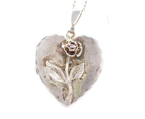 Stylic Sterling Silver Flower Heart Locket Pendantslockets Jewellery