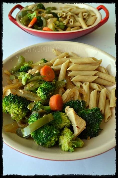 Vegetables with Chicken and Pasta | Chicken Pasta Olive Oil Garlic Recipe | Yummly