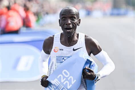 Eliud Kipchoge Drops Out Of Paris 2024 Olympic Marathon Ending His