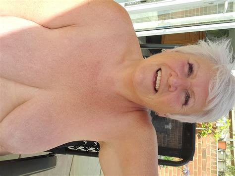 Pool Side Nude Boob And Pussy Play XHamster
