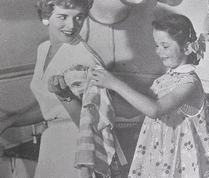 Harlotry An Interview With My Mother On How Parenting A Sex Worker Affects Her Mommyish