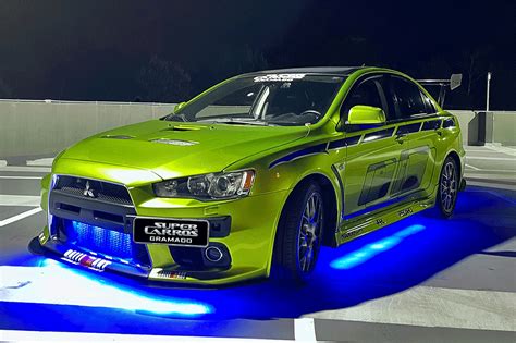 Lancer Evolution X Potência e Performance em um Sedan Esportivo de Elite