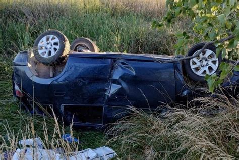 Un Auto Con Tres Ocupantes Despist Y Volc En La Ruta Presente