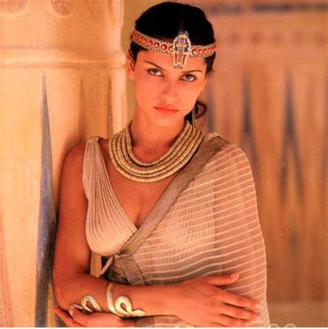 Cleopatra 1999