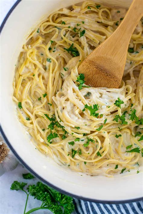 One Pot Creamy Garlic Pasta Recipe | Buns In My Oven