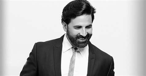 Bollywood's Khiladi Akshay Kumar Invests in GOQii and Joins the Board