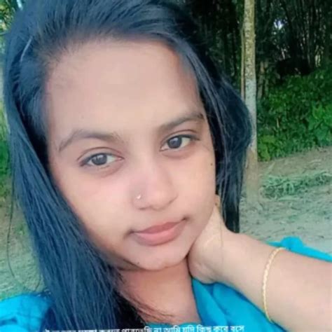 Hot Girl Sex Looking So Beautiful Asian Porn Feat Riyamoni Xhamster