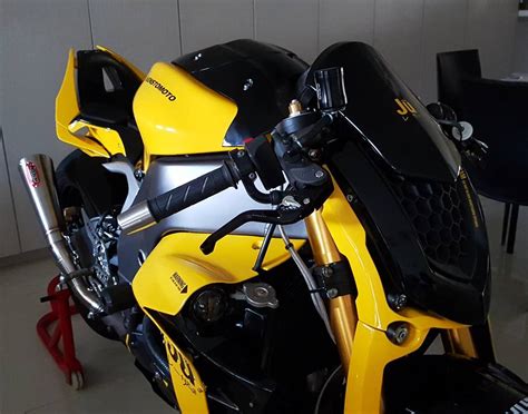 ZX 10R Hyper Naked RocketGarage Cafe Racer Magazine