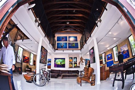 Tony Ludovico Opens New Gallery in Key West | Marlin