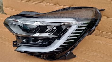 Far Stanga Renault Captur Full Led