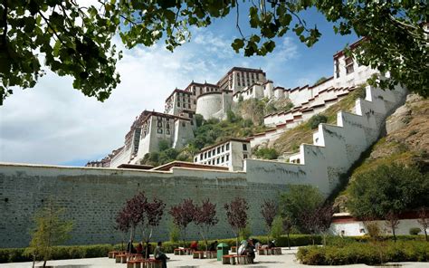 Travel & Adventures: Lhasa ( ལྷ་ས, 拉萨 ). A voyage to Lhasa, Tibet ...