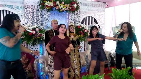 Chacha Romeo Dangdut Mobil Butut Vj Babe De Jamet Youtube