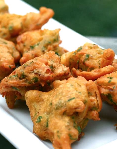 scrumpdillyicious onion spinach pakoras