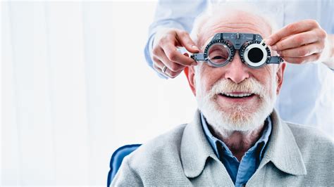 Cataract Surgery Wheaton | Custom Cataract Surgery Naperville