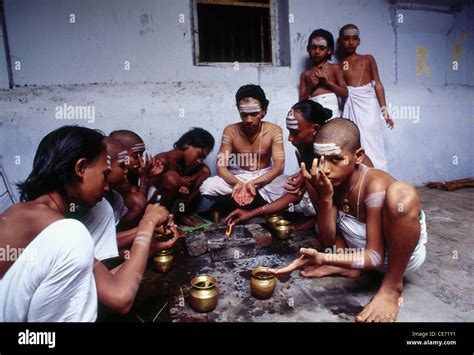 MAA 81797 : brahmin children vedic school morning rituals Stock Photo ...