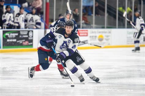 Strang Named As League Defenseman Of The Month Amherst Jr A Ramblers