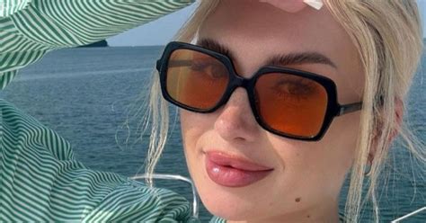 Wersow eksponuje ciążowy brzuch w bikini Teraz odpoczywa w Tajlandii