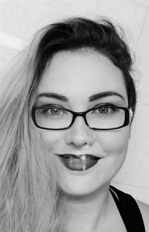 Webslut JenKowski Mix 4 JenKowski Hot Facial Porn Pic