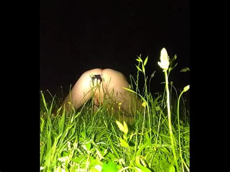 Dildo In Nature My Ass Seems To Be Happy And It S Good To Peck XVIDEOS