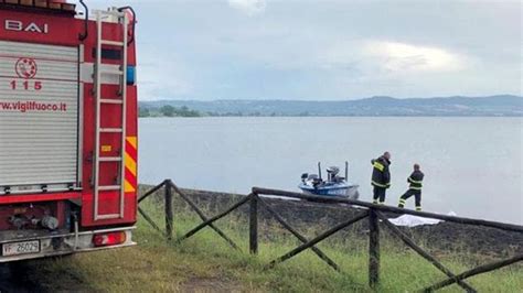 Ventenne Disperso Nel Lago Bolsena Dopo Il Tuffo Dal Pedal Ritrovato