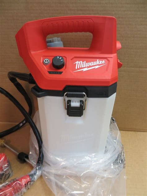 Milwaukee Tool 2528 21g2 2 Gal M12 Handheld Sprayer Kit Ebay