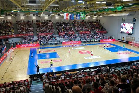 La France Candidate Lorganisation De Leuro De Futsal France