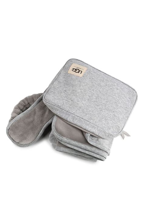 Ugg Duffield Eye Mask Pouch And Blanket Travel Set