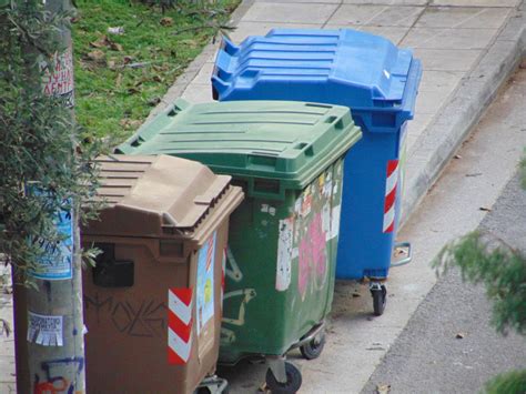 garbage, trash, cans