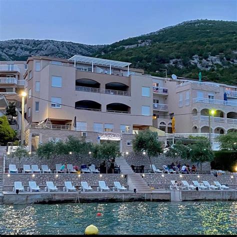 Apartments for diving in Neum, Bosnia and Herzegovina - price from $7 ...