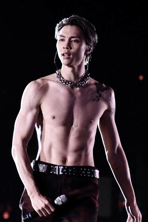 Vic On Twitter Why Is He So Hot Fuckkkkkkk