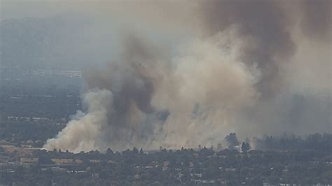 Small Brush Fire Erupts In Sepulveda Basin Nbc Los Angeles