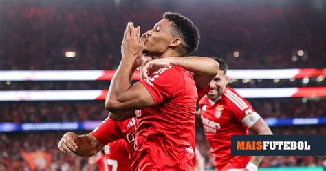 Benfica Bah Em Risco De Falhar Cl Ssico Frente Ao Fc Porto Maisfutebol