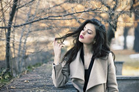 Images Brunette Girl Bokeh Posing Beautiful Overcoat Hair Girls