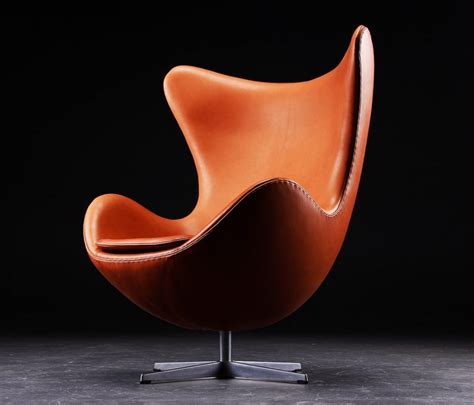 História Da Poltrona Egg De Arne Jacobsen