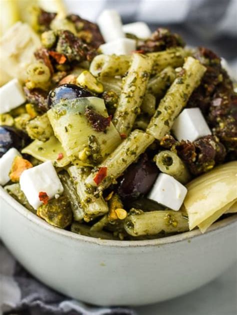 How To Make Mediterranean Vegan Pasta Salad Avocado Pesto