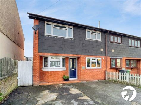 York Road Dartford Kent Da1 3 Bed Semi Detached House For Sale £