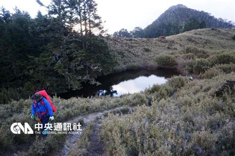 【新聞】武陵四秀 堅持出來的美麗 - 健行筆記
