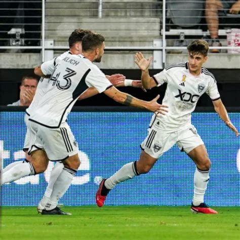 Vídeo Ex Fluminense Gabriel Pirani marca primeiro gol por time