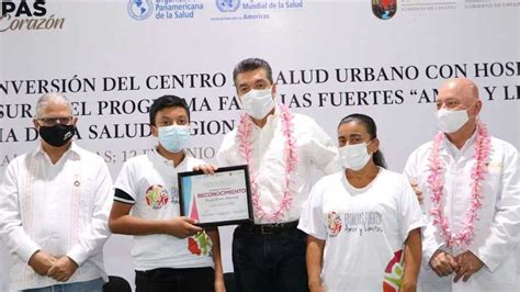 Rutilio Escandón inaugura reconversión del Centro de Salud Urbano en