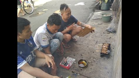 Sate Nyate Daging Qurban Pada Riweh Idul Adha Youtube