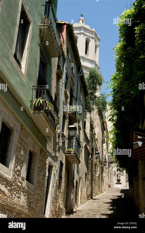 Girona city. Old Quarter. Jewish Quarter. Spain Stock Photo - Alamy