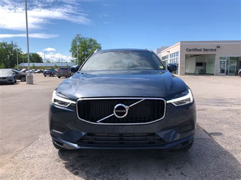 New 2020 Volvo Xc60 T6 Momentum Awd 4d Sport Utility