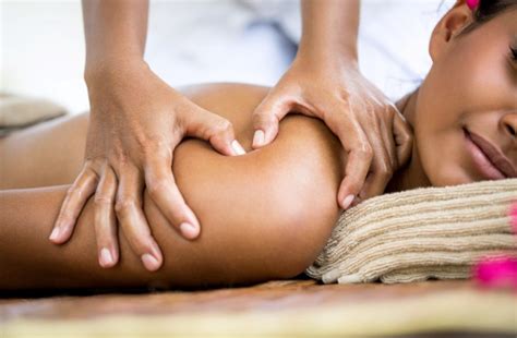 Shiatsu Clássico no Curso de Formação em Massoterapia Instituto de